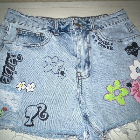 Barbie Shorts x Forever 21 Shorts Kindness is Power Distressed Jean Shorts ☮️ 🩷 - Picture 13 of 16